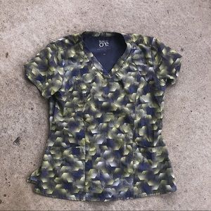Barco One scrub top // medium